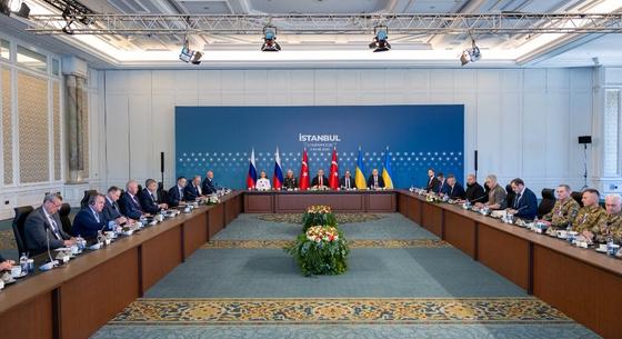 Ismét csak fogolycseréig jutottak az oroszok és az ukránok Isztambulban