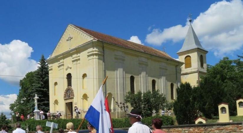 Búcsúra készül a máriakéméndi kegyhely