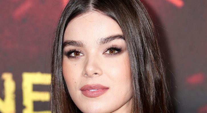 Férjhez ment Hailee Steinfeld, itt vannak az első fotók mesés esküvőjéről