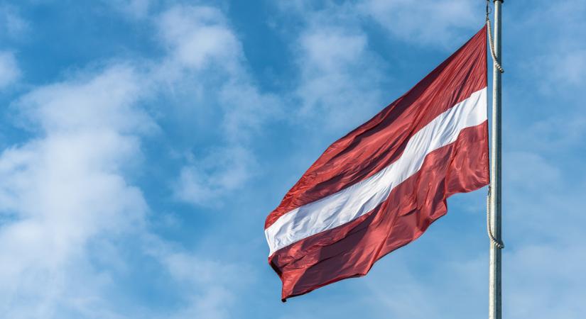 Lettország újabb intézkedéssel provokálja az orosz medvét