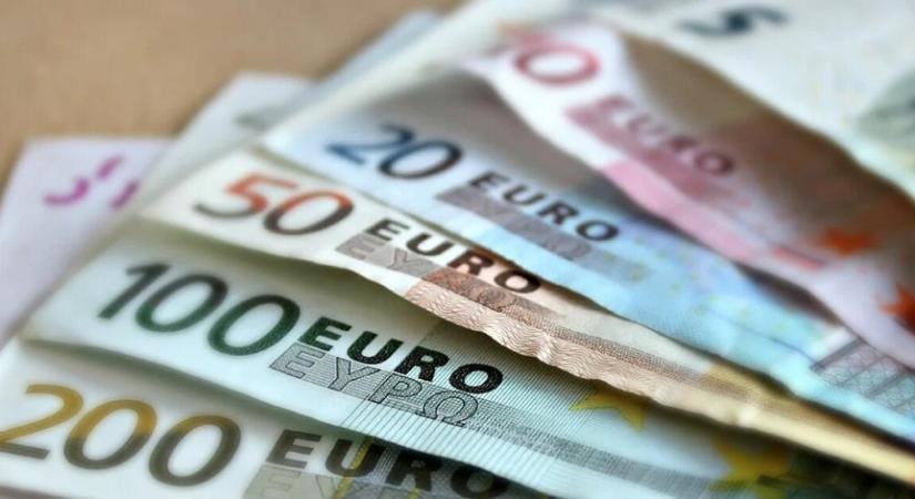 Forint: teljes fordulat történt