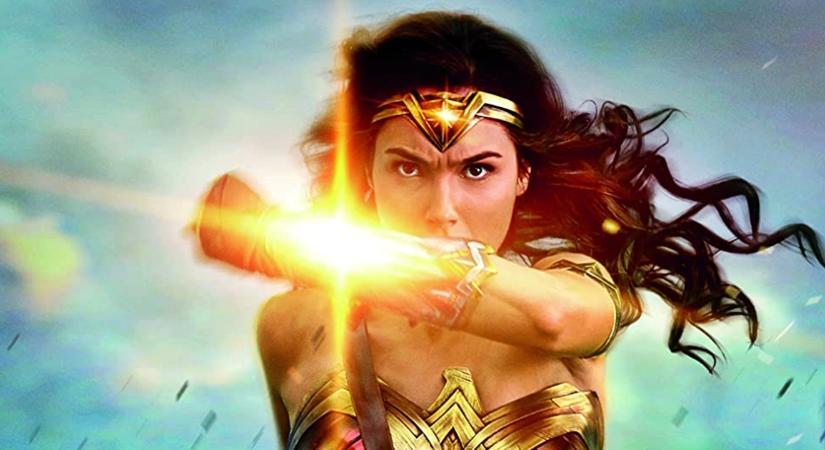 Forradalmi változás jöhet a szuperhősfilmek világában? Gal Gadot Marvel vs. DC filmet javasol!
