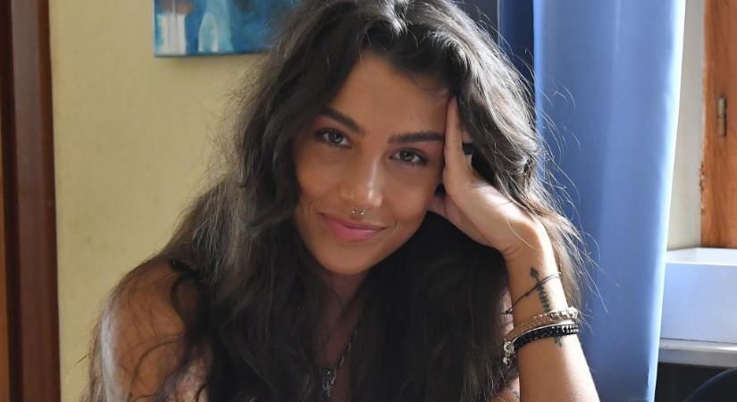 Tóth Andi megmutatta, milyen környezetben épül a háza