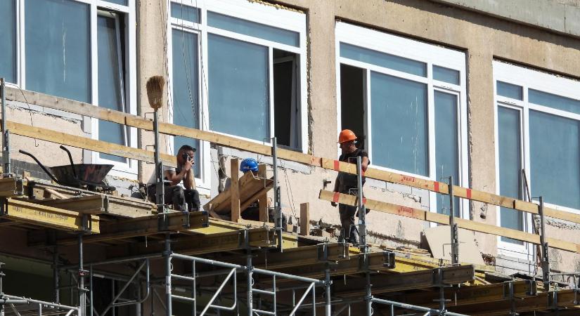 Stagnált a gazdaság az első negyedévben a KSH jelentése szerint