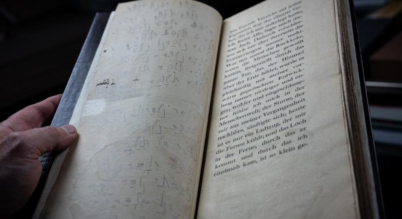 Franz Kafka különös kézirata kerül kalapács alá