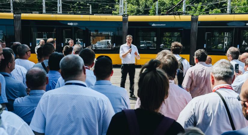 Karácsony Gergely a fővárosi cégeket járja, jöhetnek a figyelmeztető sztrájkok?