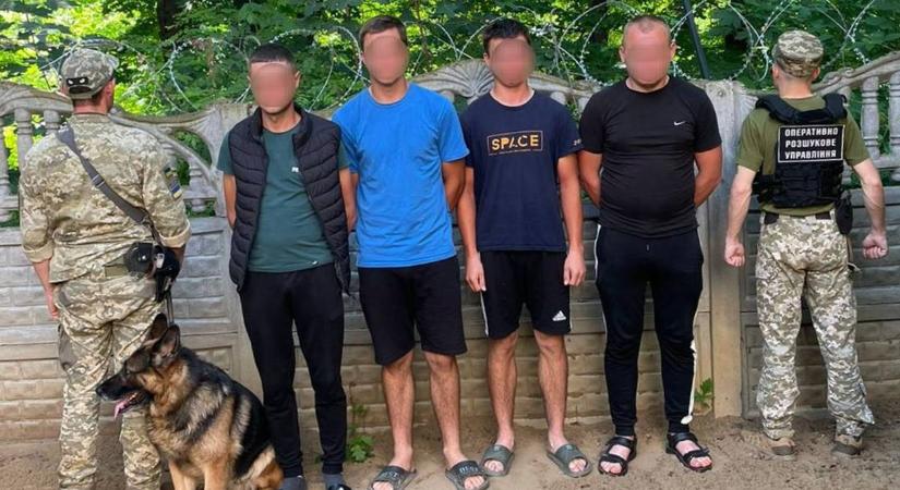 Négy férfi próbált illegálisan átjutni Szlovákiába Ungvár közelében