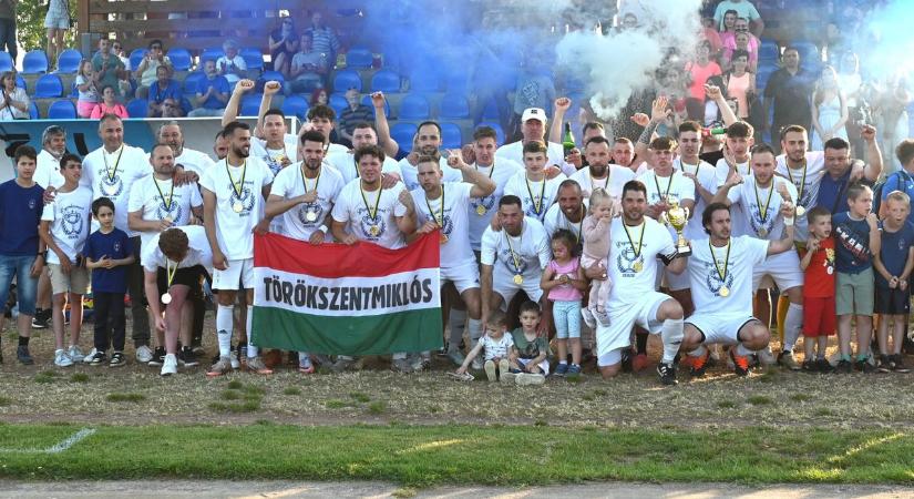 A Pápával csap össze az NB III-as tagságért a Törökszentmiklósi FC-Veteriner