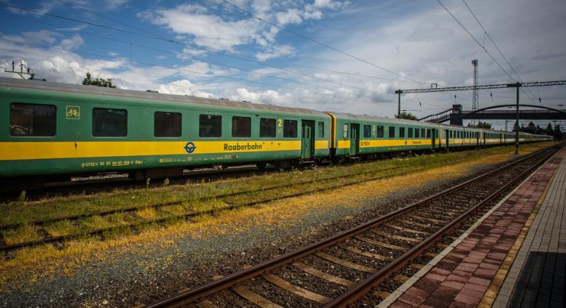 752 kilométer vasúti pályát ad át a MÁV a GYSEV-nek