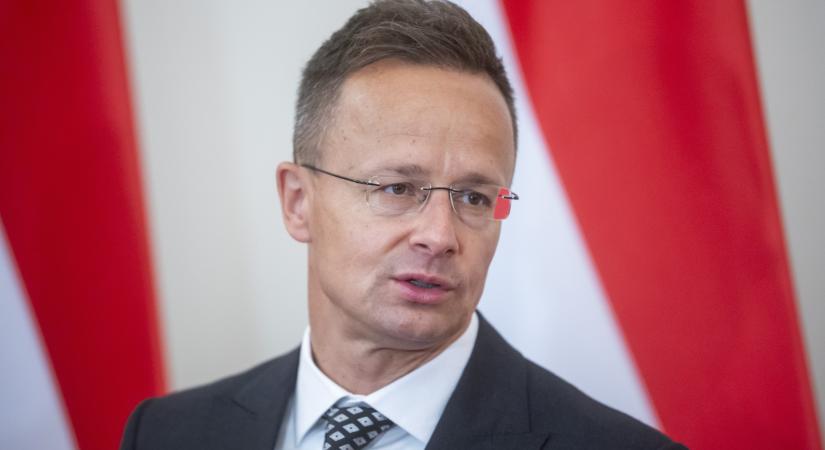 Fontos bejelentést tett Szijjártó a Paks II. projektről: így kerülnék meg a német hatóságokat?
