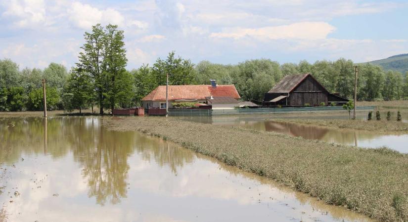 Pénzadományokat gyűjt a Gyulafehérvári Caritas az árvízkárosultaknak