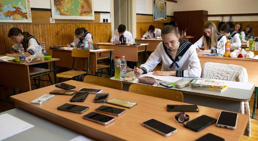 Itt az egyedülálló muníció a töriérettségihez: AI segít a felkészülésben