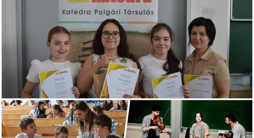 Nyárasdi győzelemmel zárult a Katedra Irodalomverseny I. kategóriájának döntője Nyitrán