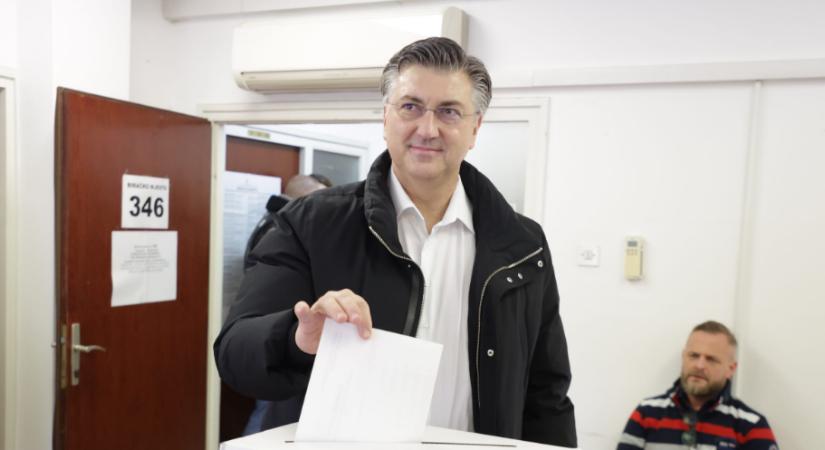 A jobboldali kormányzó párt nyerte helyhatósági választásokat Horvátországban