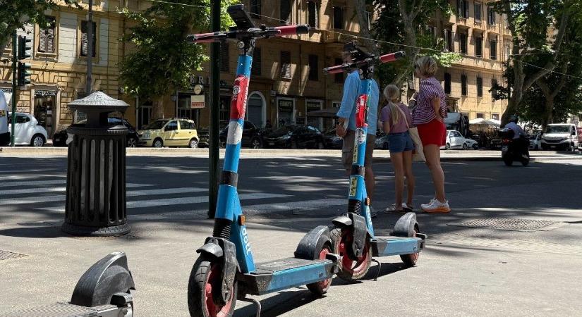 Meghalt egy igazoltatás elől menekülő 12 éves belga rolleres, miután ütközött a rendőrautóval