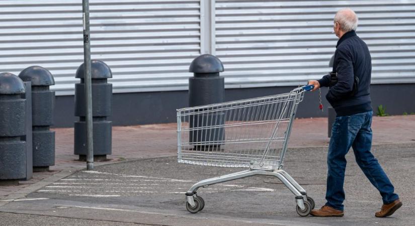 A SPAR után az Aldira is lecsapott a kormány ostora, de az Auchan és a Penny állta az ütést