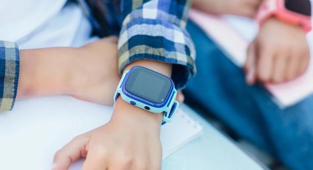 Okosórát dobhat piacra a Nokia telefonok gyártója