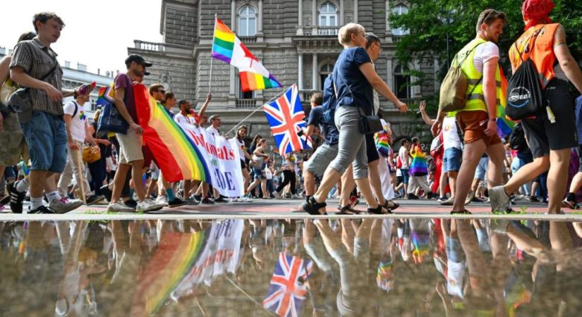 Nem a Pride-t tiltottak be a rendőrség, hanem egy korábban engedélyezett tüntetést, ezért a szervezők a Kúriához fordulnak