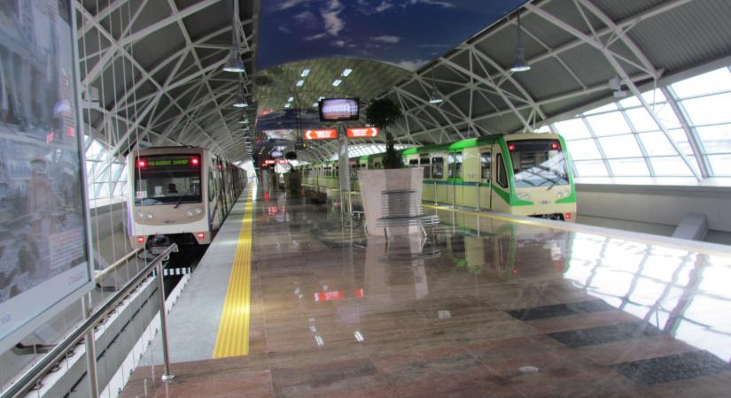 Már megint bejelentettük a ferihegyi gyorsvasutat, miközben Szófiában már 10 éve metró visz ki a reptérre