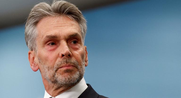 Dominót döntött Orbán Viktor szövetségese Hollandiában, lemondott a miniszterelnök