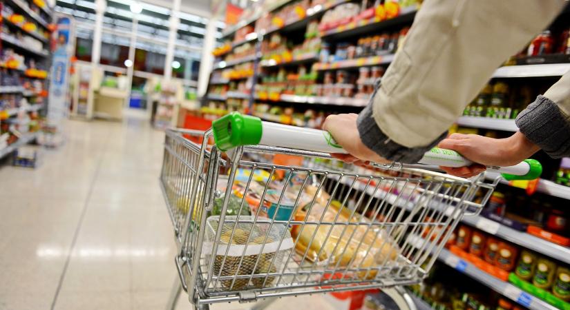 Nem jelölt allergén miatt vontak ki egy népszerű kekszet a magyar boltokból