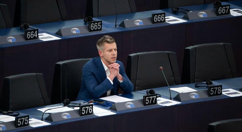 A brüsszeli elitnek kellemetlen az ügy, halogatja Magyar Péter meghallgatását