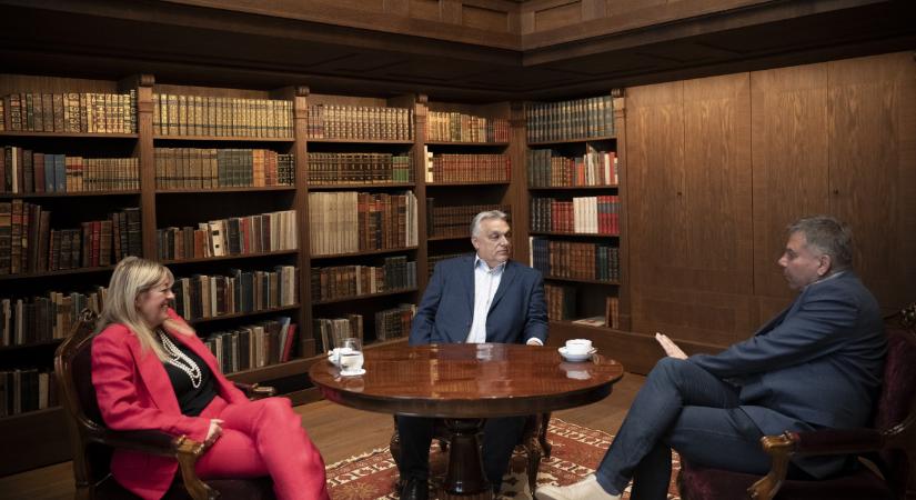 Bolgár politológussal tárgyalt Orbán Viktor