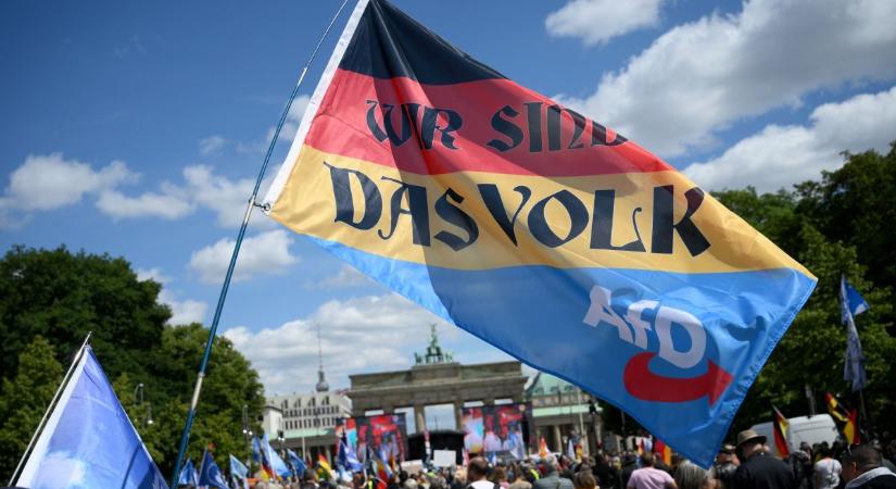 Kezdhetnek félni a német kormánypártok? – Történelmi csúcson az AfD