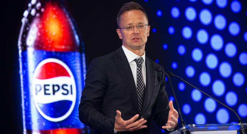 Szentkirályon gyártják az új Pepsit, szándékosan megrongálták a szökőkutat