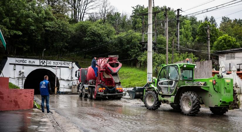 16 településen ihatatlan a csapvíz a parajdi bányakatasztrófa miatt