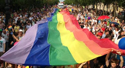Pride-botrány: úgy tűnik, a rendőrség sem érti, milyen vonulások lesznek és mit kell betiltani