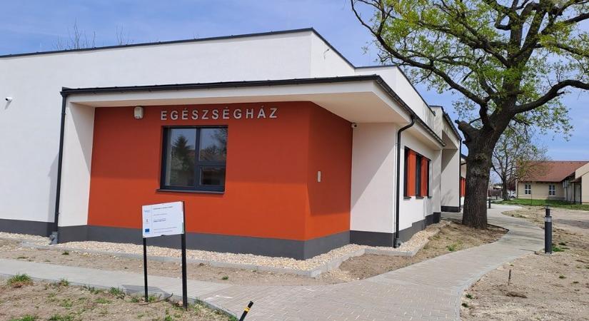 Egészségház épült Levélen