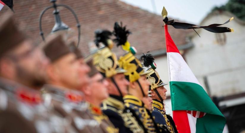 A nemzeti összetartozás napja Trianonra válaszol