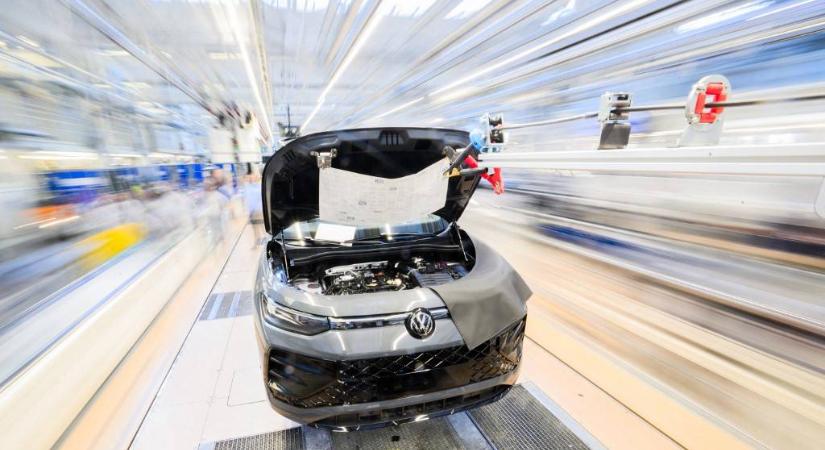 Négynapos munkahét jöhet a VW wolfsburgi gyárában, de nem jófejségből