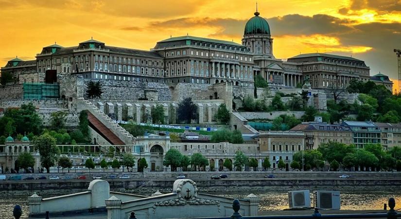 Bor, élet, dalok – különleges előadás Hamvas Béláról a Várkert Bazárban