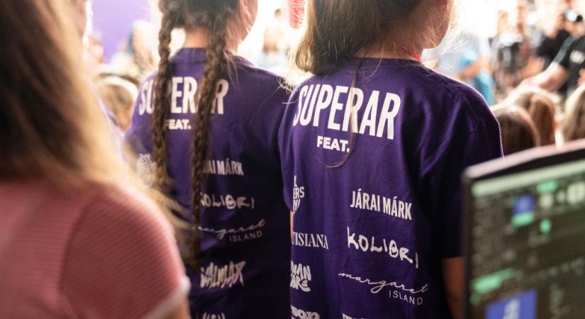 SUPERALBUM – szuper gyerekek és remek közreműködők zenével hirdetik: a kultúra mindenkié!
