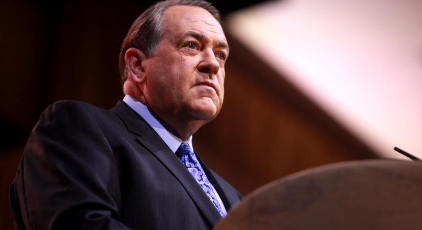 Mike Huckabee: A New York Times és a CNN a Hamasztól származó, ellenőrizetlen információkat terjeszt
