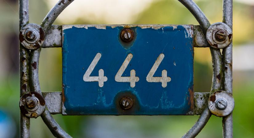 Ezt jelenti a 444 angyalszám