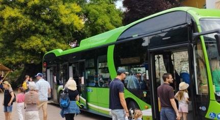 Nyári menetrend: így készül a Tüke Busz a hőségre Pécsett