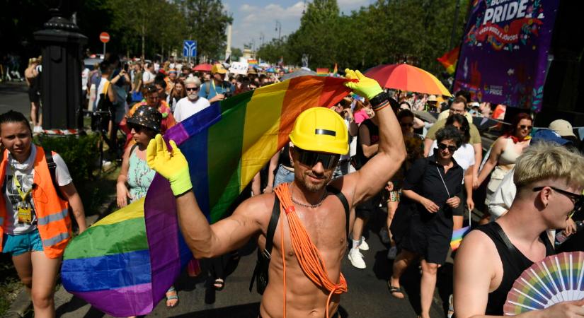 Megtiltotta a rendőrség a Pride megtartását a budapesti belvárosban