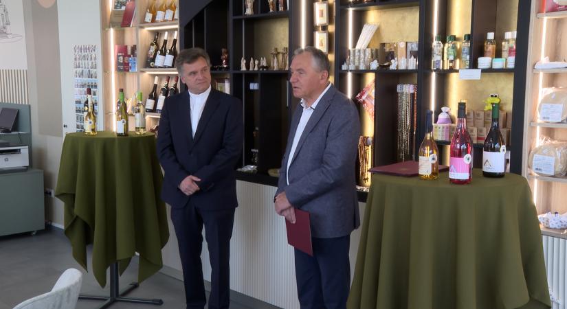 Kihirdették az „Egri Érsek Bora 2025” cím nyerteseit – Kiemelkedő borok az egyházi elismerésért