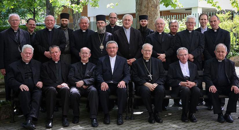 Ülésezett a Magyar Katolikus Püspöki Konferencia – átadták a Pro Cultura Christiana-díjat