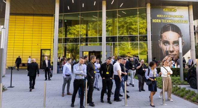 Sikeres nyílt napot tartott a Horn