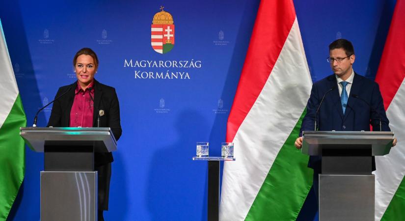 Bejelentéseket tesz a kormány - Kormányinfó percről percre