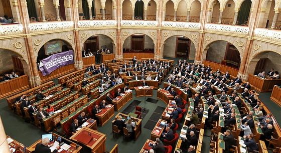 Jövő héten szavazhatnak az Alkotmánybíróság új elnökéről és Polt Péter utódjáról