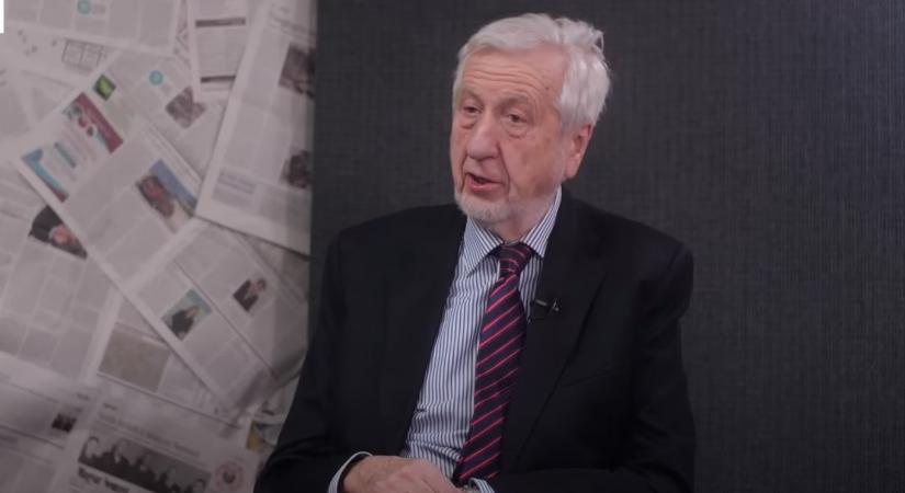Elrendelte a bíróság a Jeszenszky Gézára támadó férfi letartóztatását, a férfi azt mondja, pszichiátriai kezelés alatt áll, gyógyszert szed