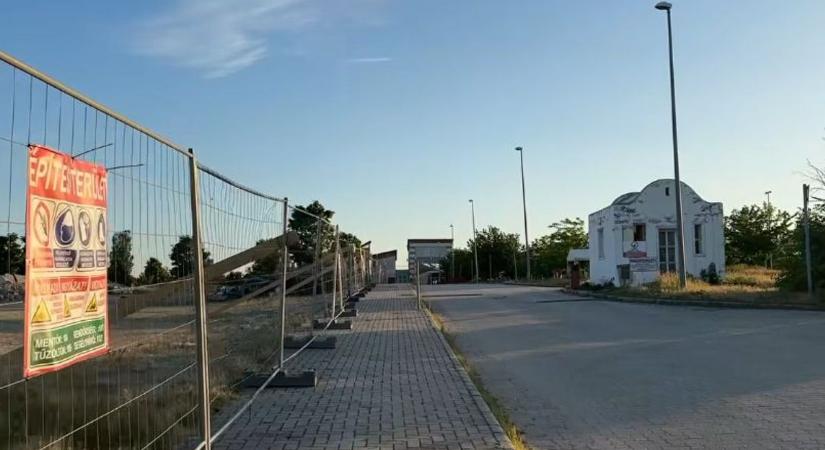 Emlékszik még erre a legendás balatoni helyre? Eldőlt az egykori szellemváros sorsa, teljesen átalakul