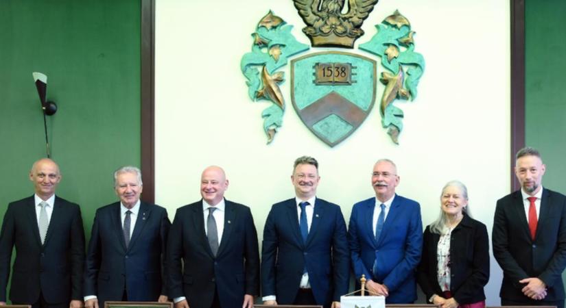Floridai intézménnyel működik együtt a Debreceni Egyetem a tudományos sokféleség jegyében