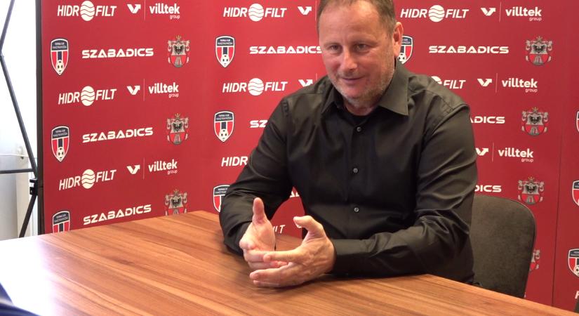 Irány Karcag! – Megtelt a szurkolói busz, lesz élő közvetítés