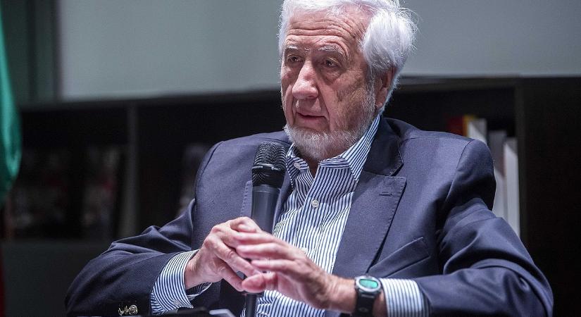 Letartóztatta a bíróság a Jeszenszky Géza koponyáját betörő férfit, ez vár most rá